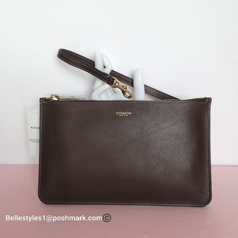 COACH Natural Grain Leather Top-Zip Pouch with Dog-clip Leash- Maple color⭐ - Picture 2 of 16